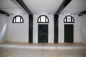 listings.show.sections.photos.alt